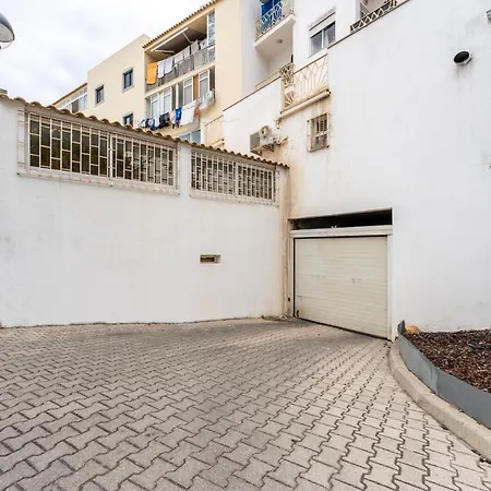 Lejlighed Peaceful 1 Bdr W/ Balcony By Lovelystay *