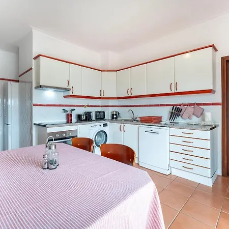 Lejlighed Peaceful 1 Bdr W/ Balcony By Lovelystay *